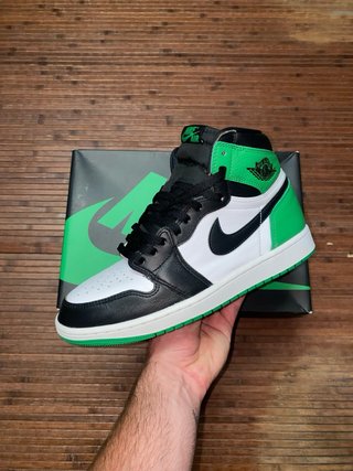 Air Jordan 1 Retro High OG 'Lucky Green'