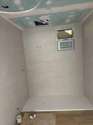 Reformas y Albañilería: Azulejos, Suelos y Parquet