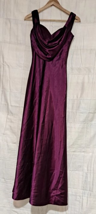 Vestido fiesta fucsia elegante