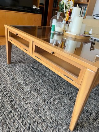 Mesa de centro de madera de haya y cristal