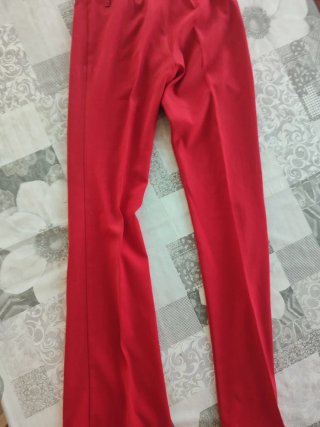 Pantalón de vestir rojo