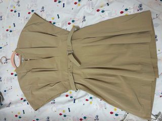 Vestido tipo gabardina talla XS / 36