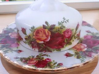 Raro Quesera Primer Sello Royal Albert Old Country