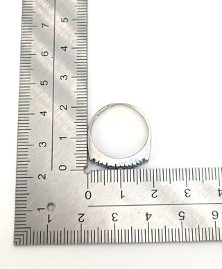 Anillo de oro blanco 18k con piedra, 3.53 g, T-18.