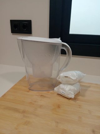 Jarra de agua Brita con filtros