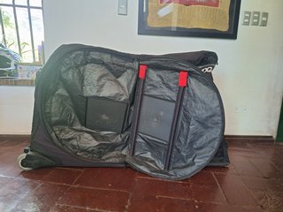 Yeti SB160 Carbono Talla M 2023 + Bolso EVOC