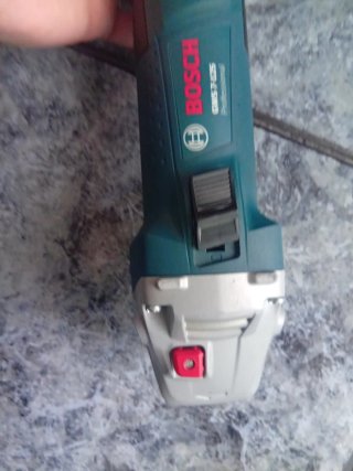 Radial Bosch GWS 7-125 Profesional