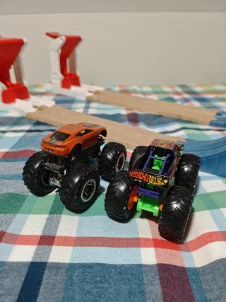Set Rampas Hot Wheels Monster Truck + Coches