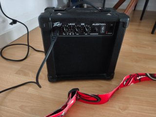 Guitarra Eléctrica Stagg Mini Sunburst