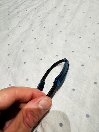 Pulsera Metálica Azul Eléctrico