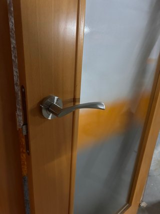 Puerta doble madera con cristal