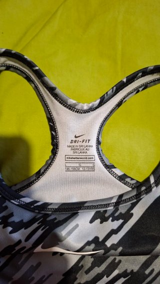 Top Deportivo Nike Dri-Fit Camuflaje