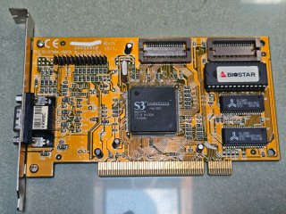 PC P1 133 MHz 64MB EDO