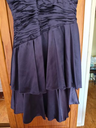 Vestido vintage roxo com folhos T.M