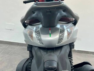 Piaggio Beverly 350