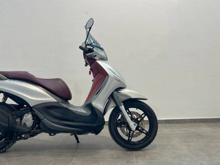Piaggio Beverly 350