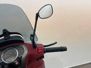 Piaggio Beverly 350