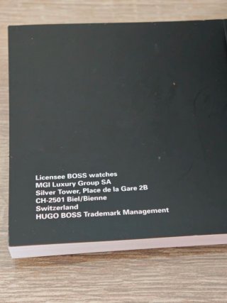Reloj Hugo Boss Negro y Plateado sin usar