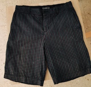 Regalo Bermuda cuadros Pull and Bear Talla 44