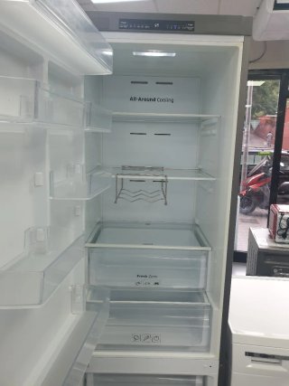 Pack Nevera Samsung y Lavadora Boschñ