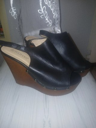 Sandali con zeppa donna