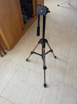 Trípode Velbon CX 200 regulable