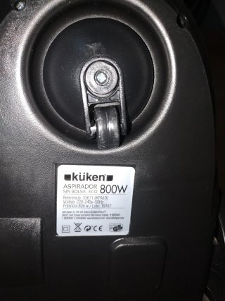 Aspirador Kuken 800W sin bolsa
