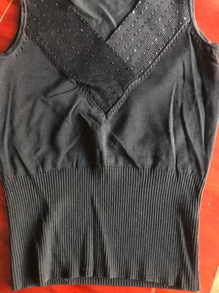 Camiseta sin mangas PENG.QI negra Talla S