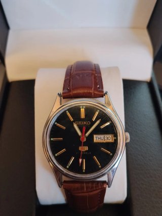 Seiko 5 Automático 21 Jewels Negro