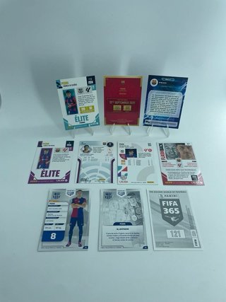 10 Pedri Barcelona Panini Club FIFA 365 MGK Topps