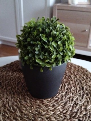 Planta artificial decorativa