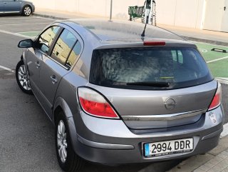 Opel Astra 2004