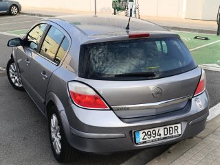 Opel Astra 2004