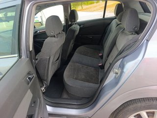 Opel Astra 2004