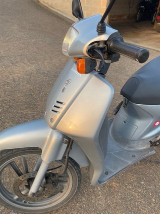 Honda Scoopy 50 (SH50)