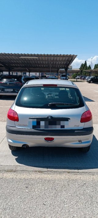 Peugeot 206 2001