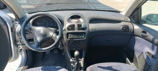 Peugeot 206 2001