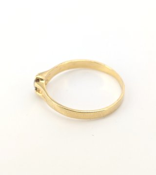 Solitario de oro de 18k circonita, 1.73 g, T-17.