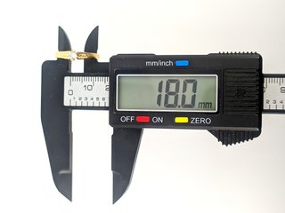 Solitario de oro de 18k circonita, 1.73 g, T-17.