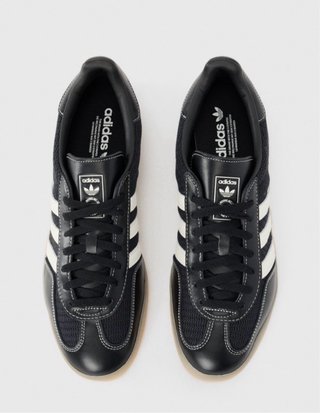 Zapatillas Adidas Negras y Blancas UNISEX