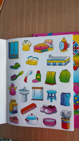5 Libros de pegatinas español-inglés