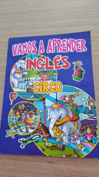 5 Libros de pegatinas español-inglés