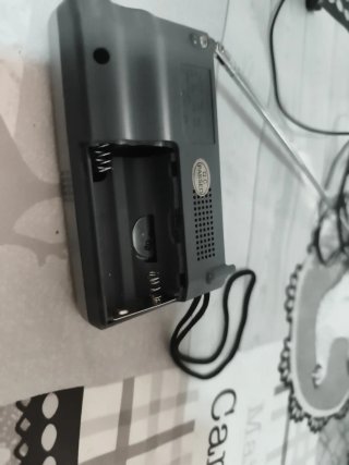 Radio M2-TEC FM-AM Portátil