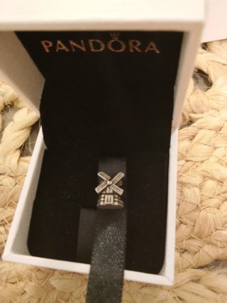 Pandora  Charm varios