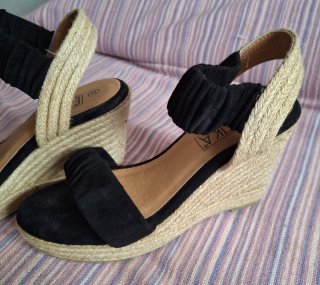 Sandalias Etika Negras