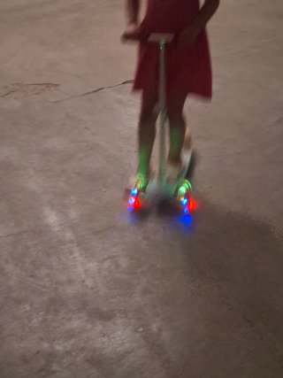 Patinete 3 ruedas infantil con luz