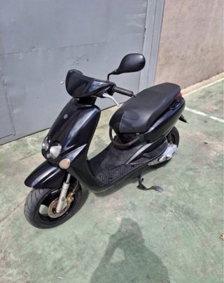 Yamaha Neos Negra