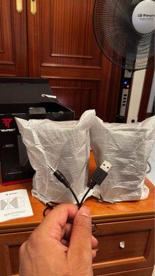 Altavoces Gaming Tempest M40 Pro RGB Master 2.0
