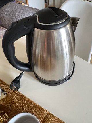 Pack hervidor eléctrico Tiffany + 6 tazas