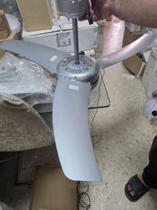 Lampade di design in carta e plastica